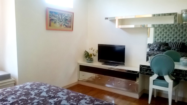 4-bedrooms-townhouse-in-guadalupe-cebu-city-semi-furnished