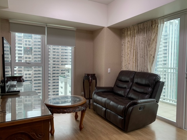 2-bedroom-furnished-condominium-in-solinea-tower-cebu-city