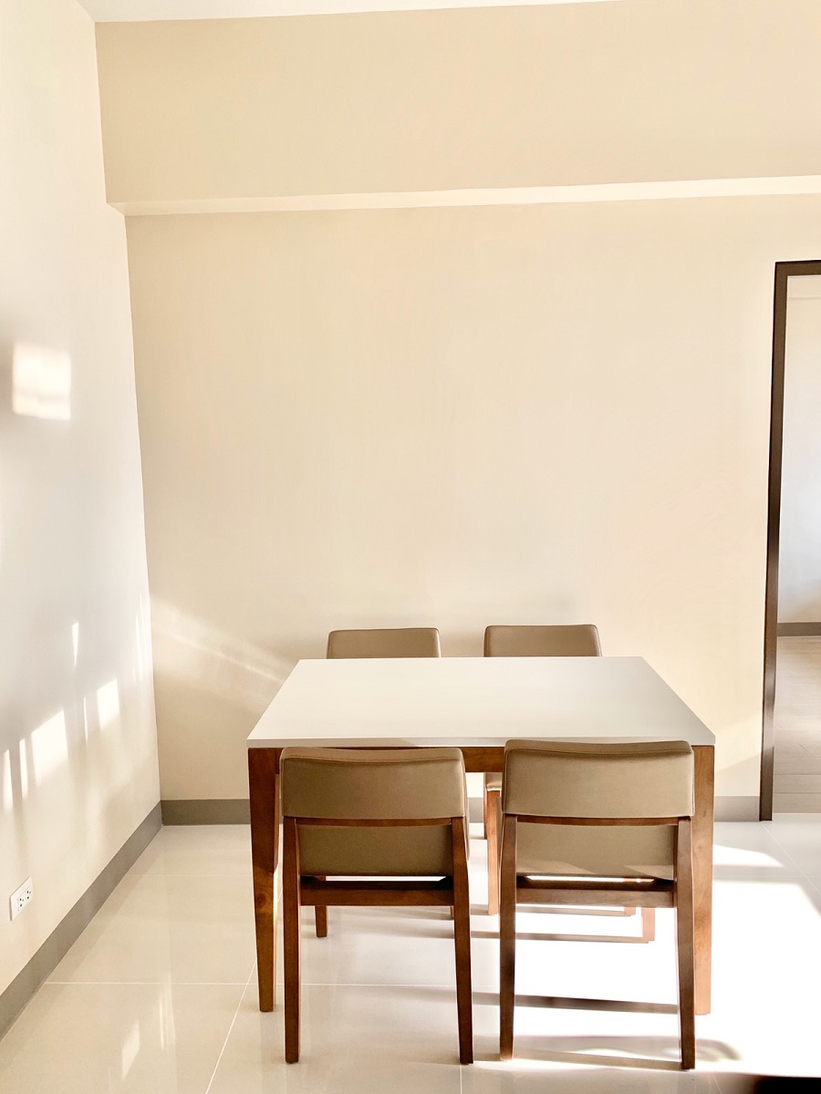 2-bedrooms-furnished-condominium-in-mactan-newtown-lapu-lapu-city-cebu