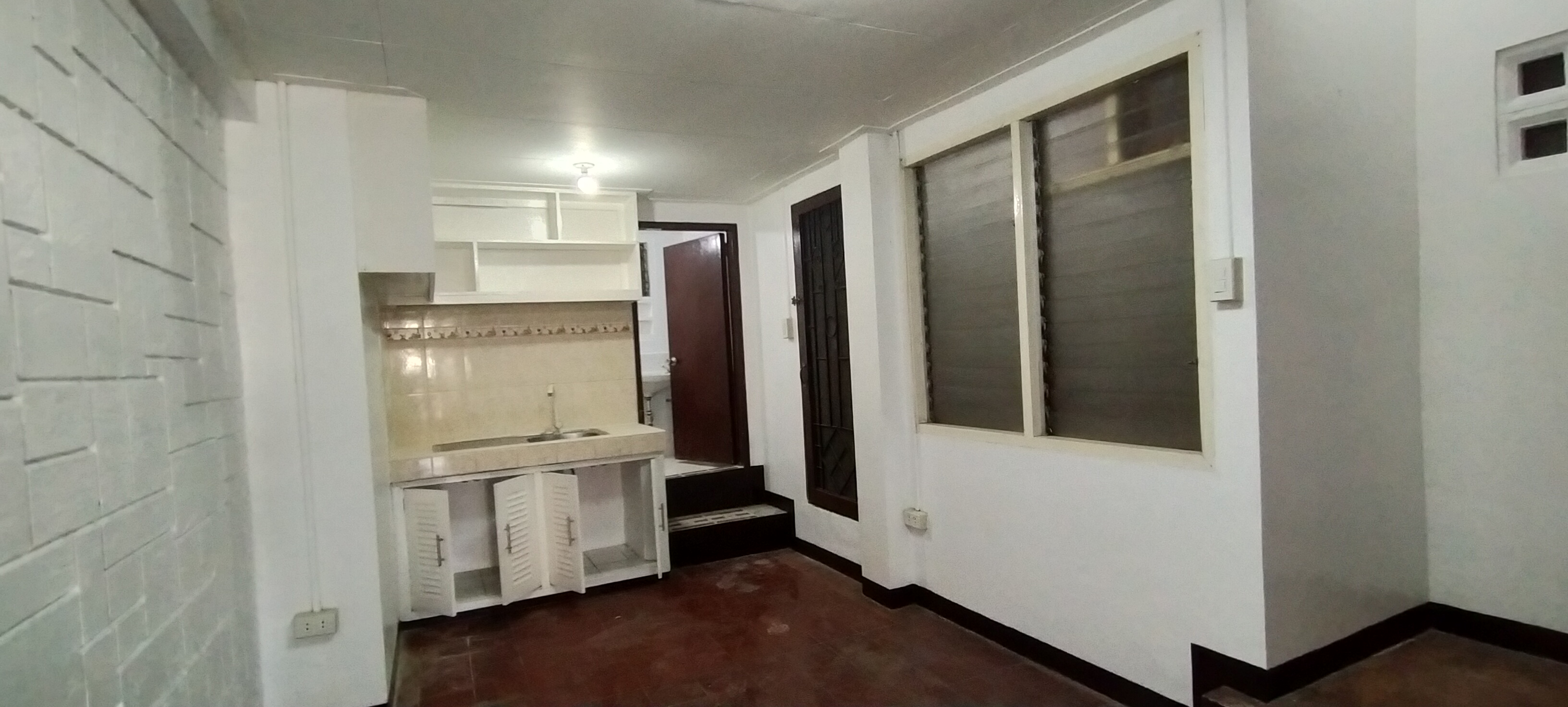 2-bedroom-apartment-located-in-sepulveda-cebu-city