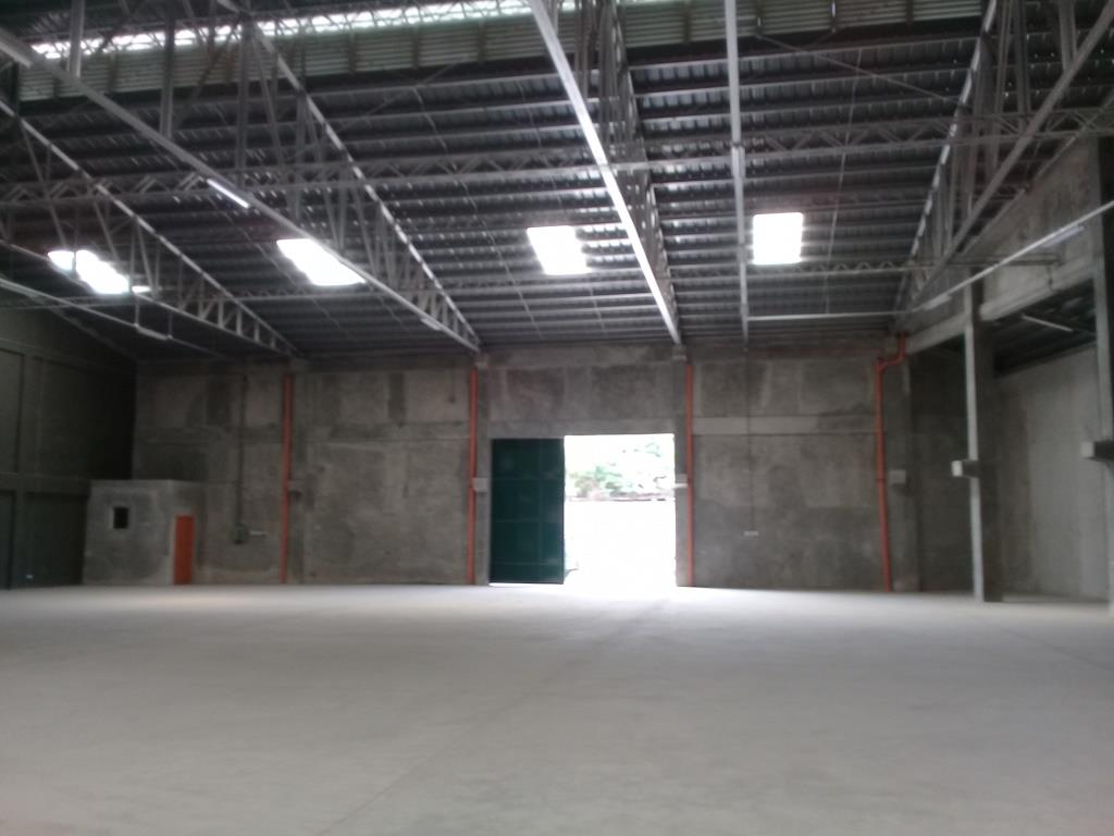 newly-constructed-warehouse-in-ma-a-davao-city