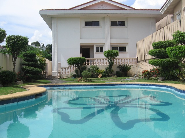 semi-furnished-house-with-swimming-pool-in-banilad-cebu-city
