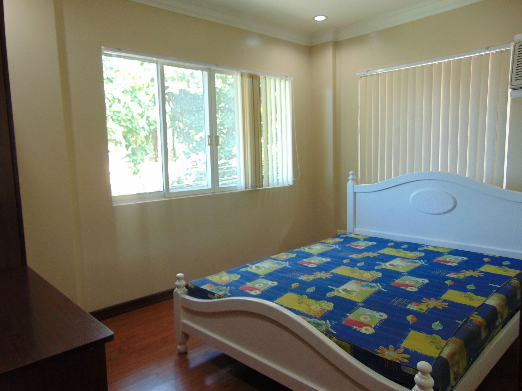 4-bedroom-semi-furnished-house-located-in-mabolo-cebu-city