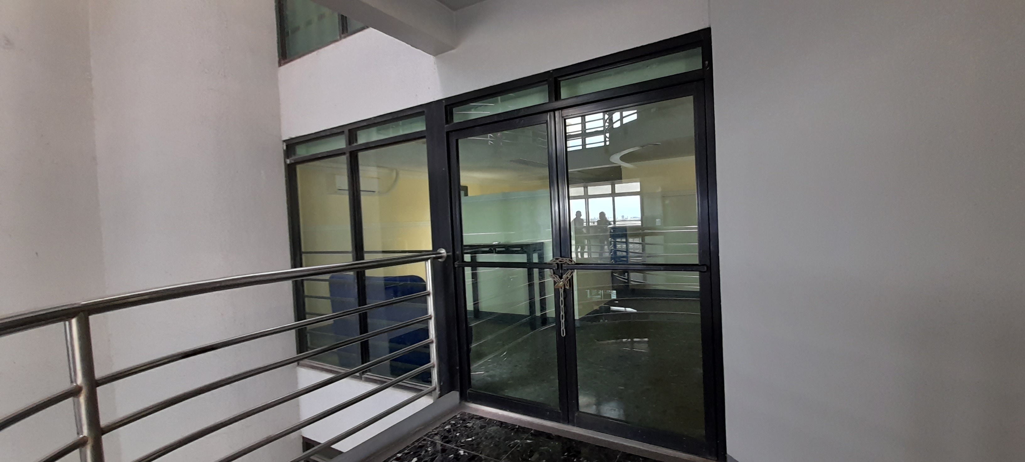 210-square-meters-office-with-cubicles-near-sm-city-nra-cebu-city