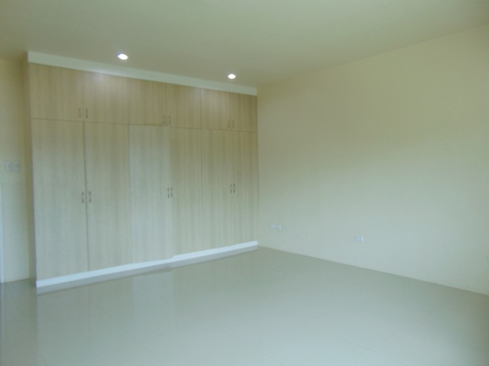 2-bedroom-furnished-apartment-for-rent-in-mandaue-city-cebu