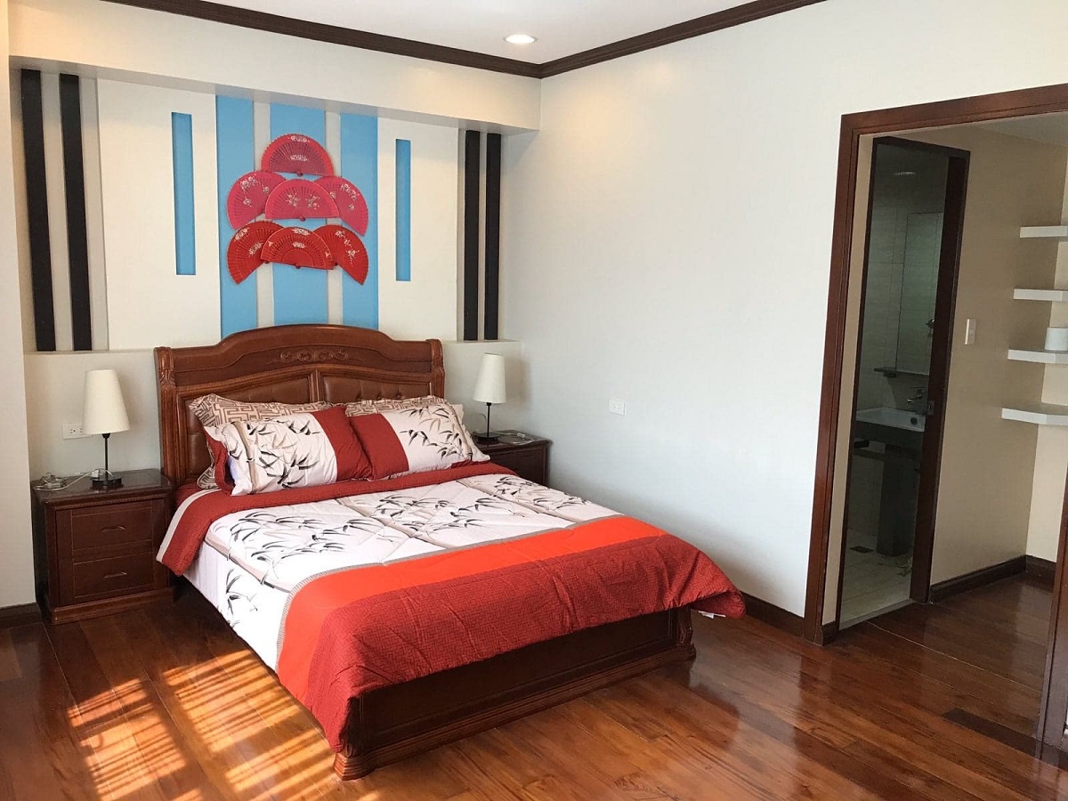 2 Bedrooms Condominium in Cebu Business Park-Furnished