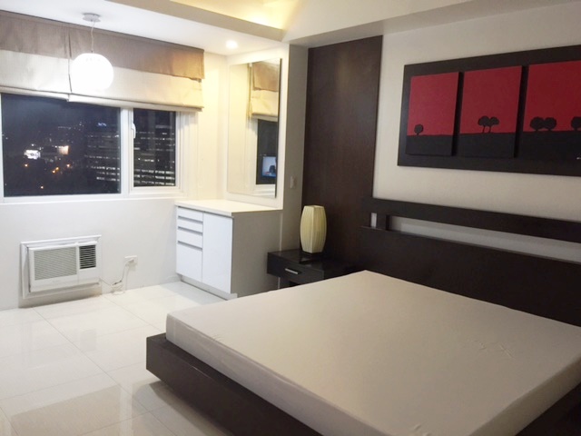 1-bedroom-calyx-condominium-in-cebu-business-park-cebu-city-furnished