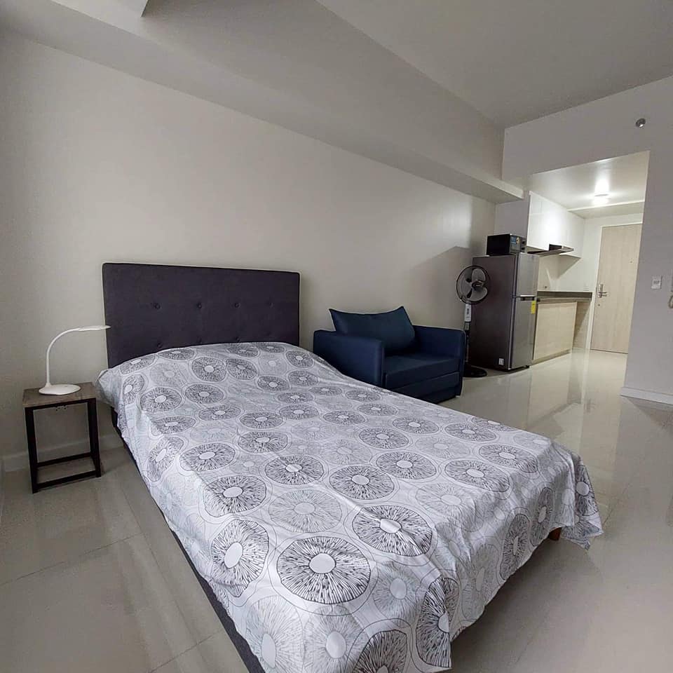 mandani-bay-furnished-studio-condominium-with-wifi-in-nra-mandaue-city-cebu