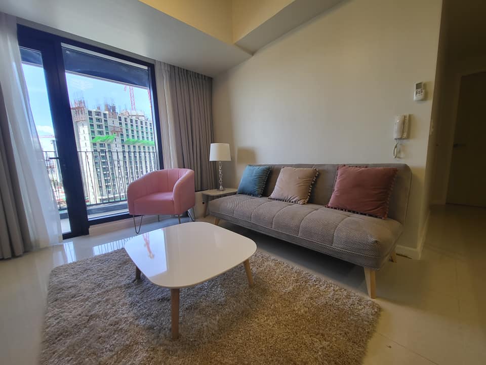 mandani-bay-2-bedroom-rfo-furnished-condominium-in-nra-mandaue-city-cebu