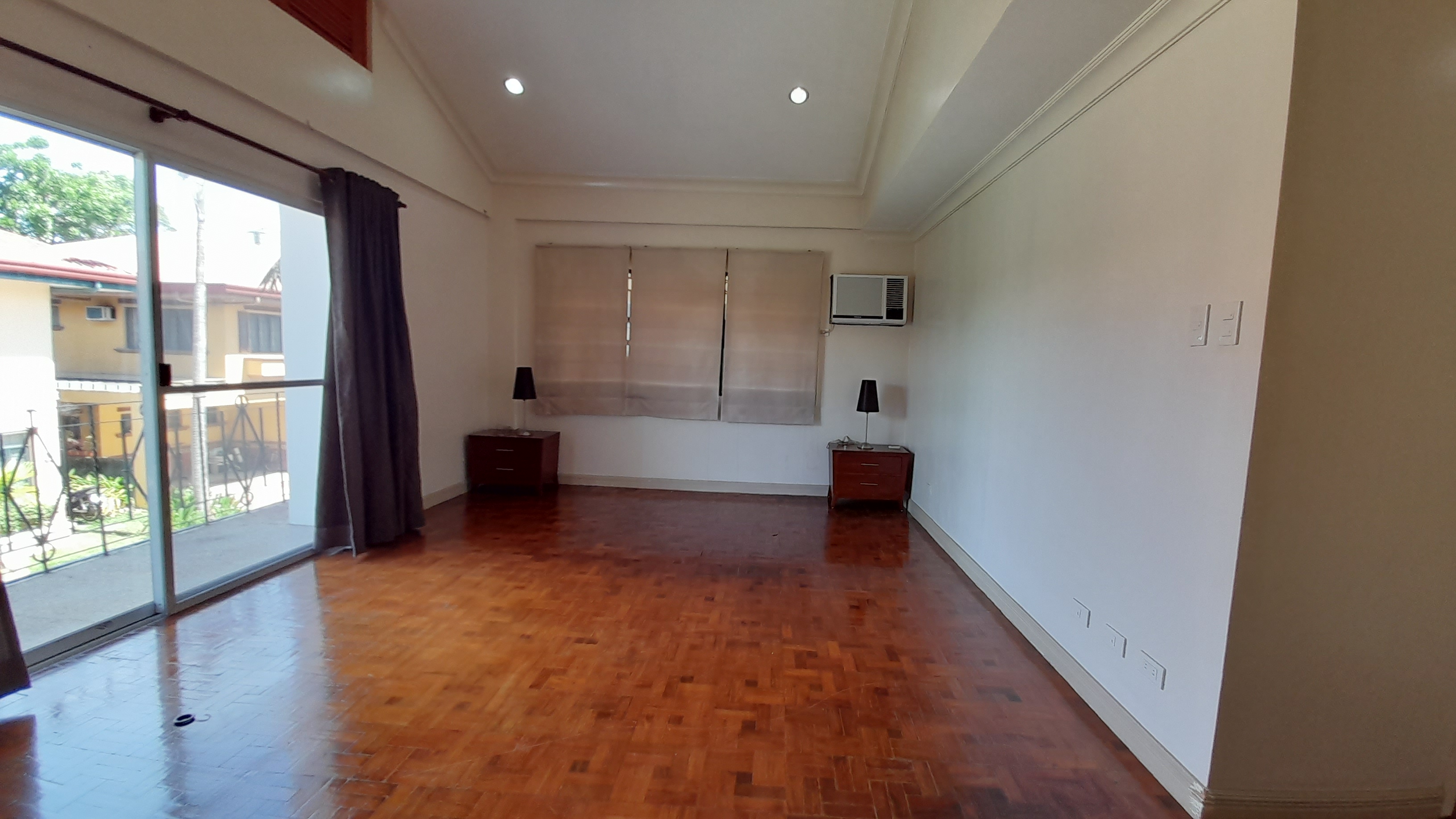 3-bedroom-semi-furnished-house-in-banilad-mandaue-city-cebu
