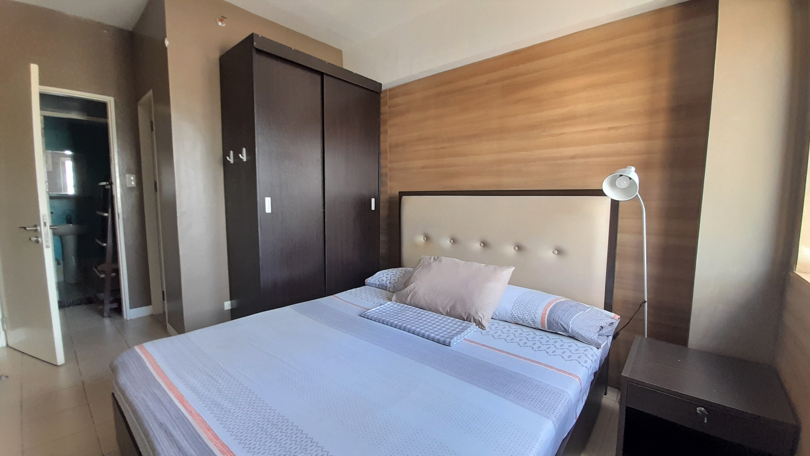 2-bedroom-furnished-condominium-in-mabolo-cebu-city-cebu