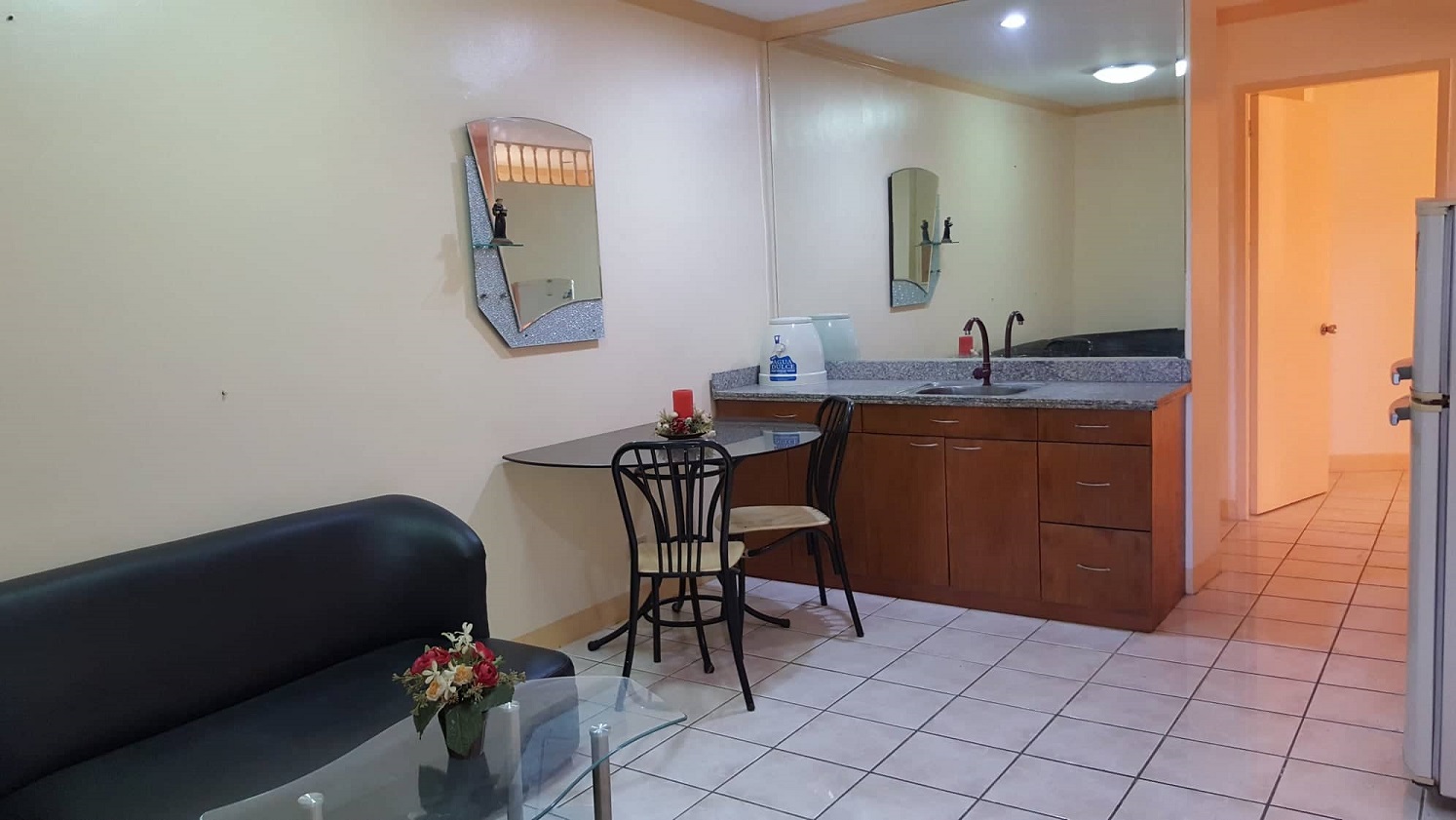 2-bedrooms-building-apartment-located-in-lahug-cebu-city