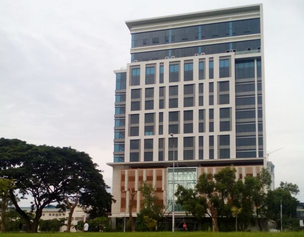 peza-accredited-office-space-for-rent-in-cebu-business-park-cebu-city