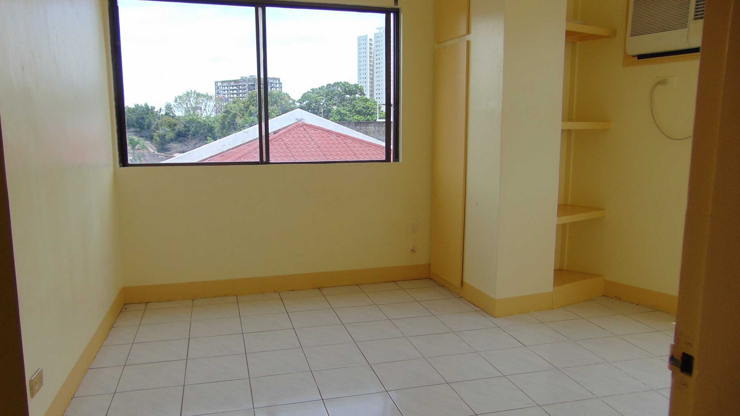 3-bedroom-semi-furnished-apartment-in-lahug-cebu-city
