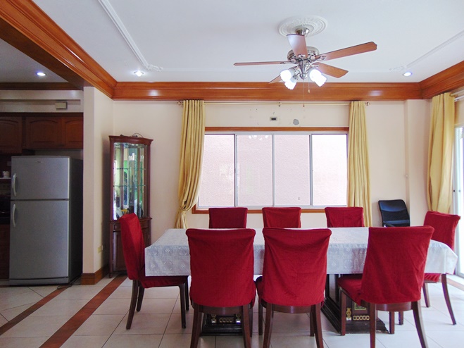 house-6-bedrooms-furnished-located-in-cebu-city