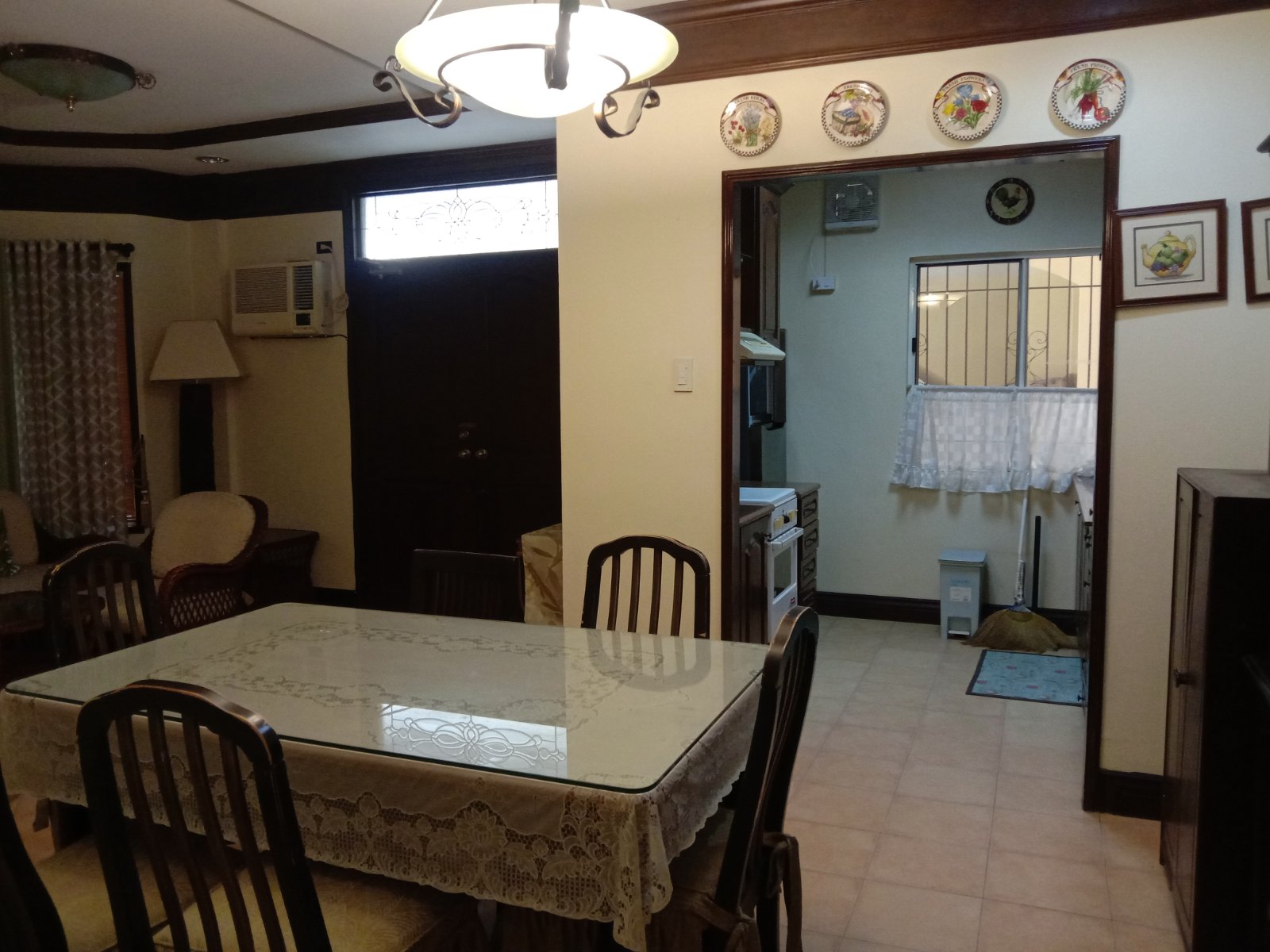 2-bedroom-furnished-apartment-in-escario-cebu-city