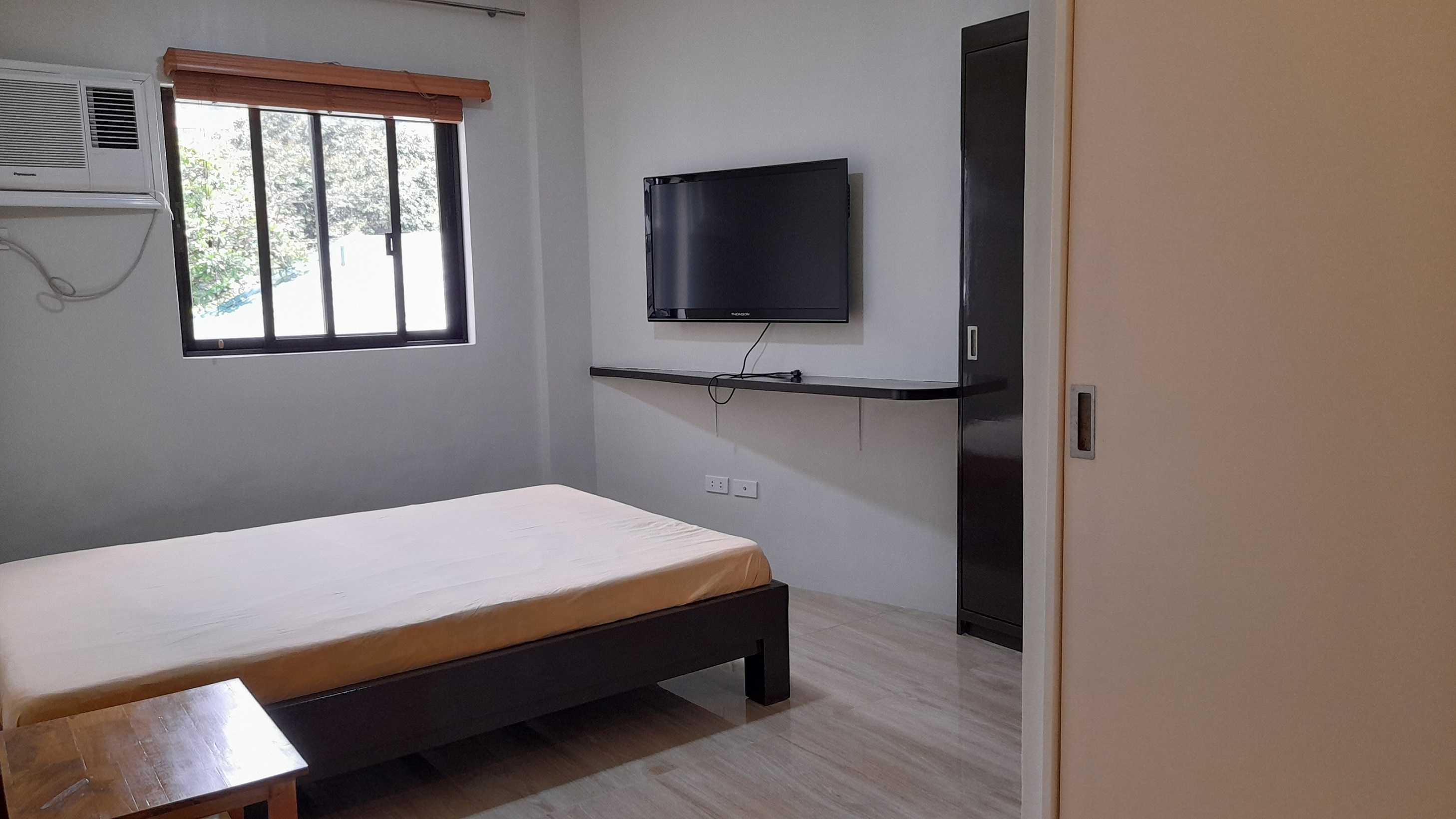 2-bedroom-furnished-apartment-located-in-mabolo-cebu-city