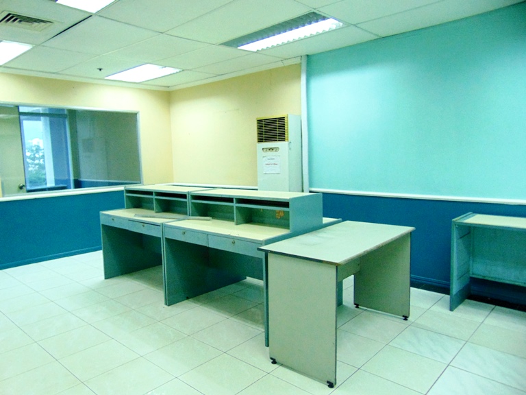 office-space-for-rent-122-square-meters-in-cebu-business-park-cebu-city