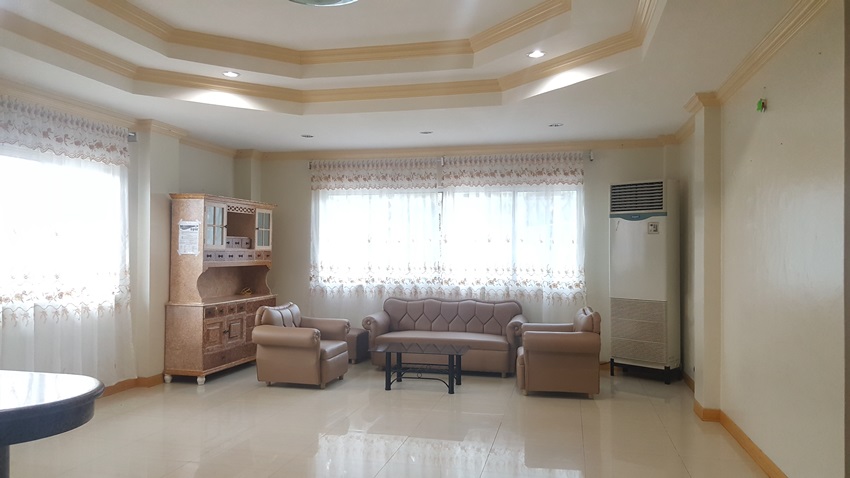 furnished-3-bedrooms-apartment-in-banilad-cebu-city