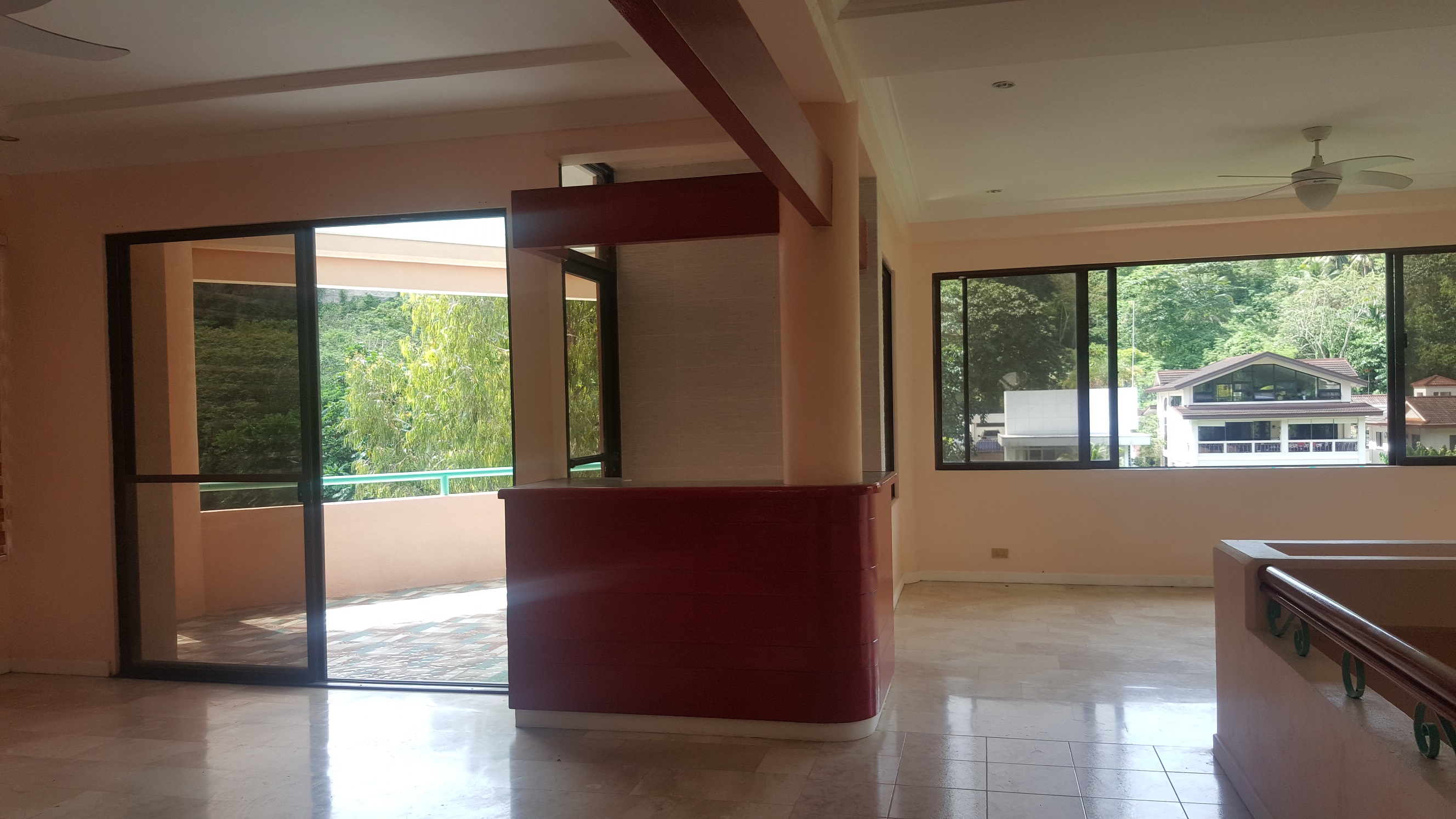 3-storey-house-with-5-bedrooms-located-in-banilad-cebu-city