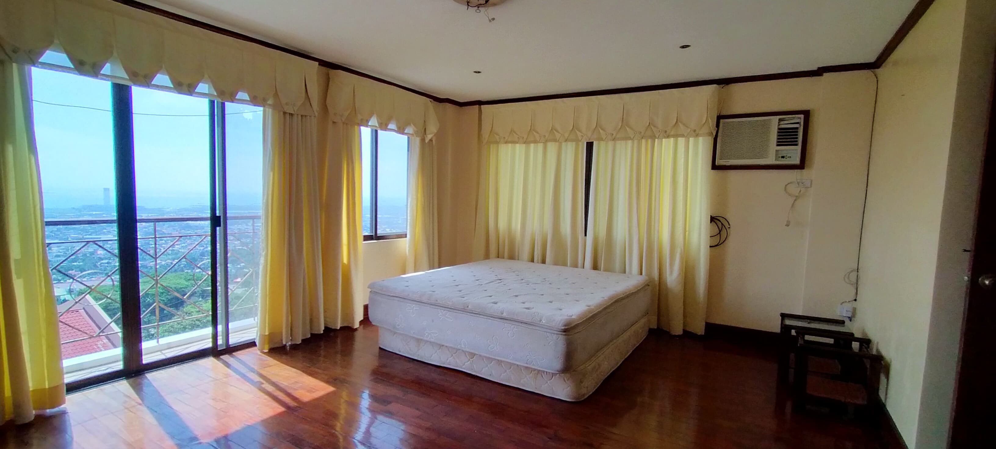 multi-level-house-semi-furnished-located-in-labangon-cebu-city