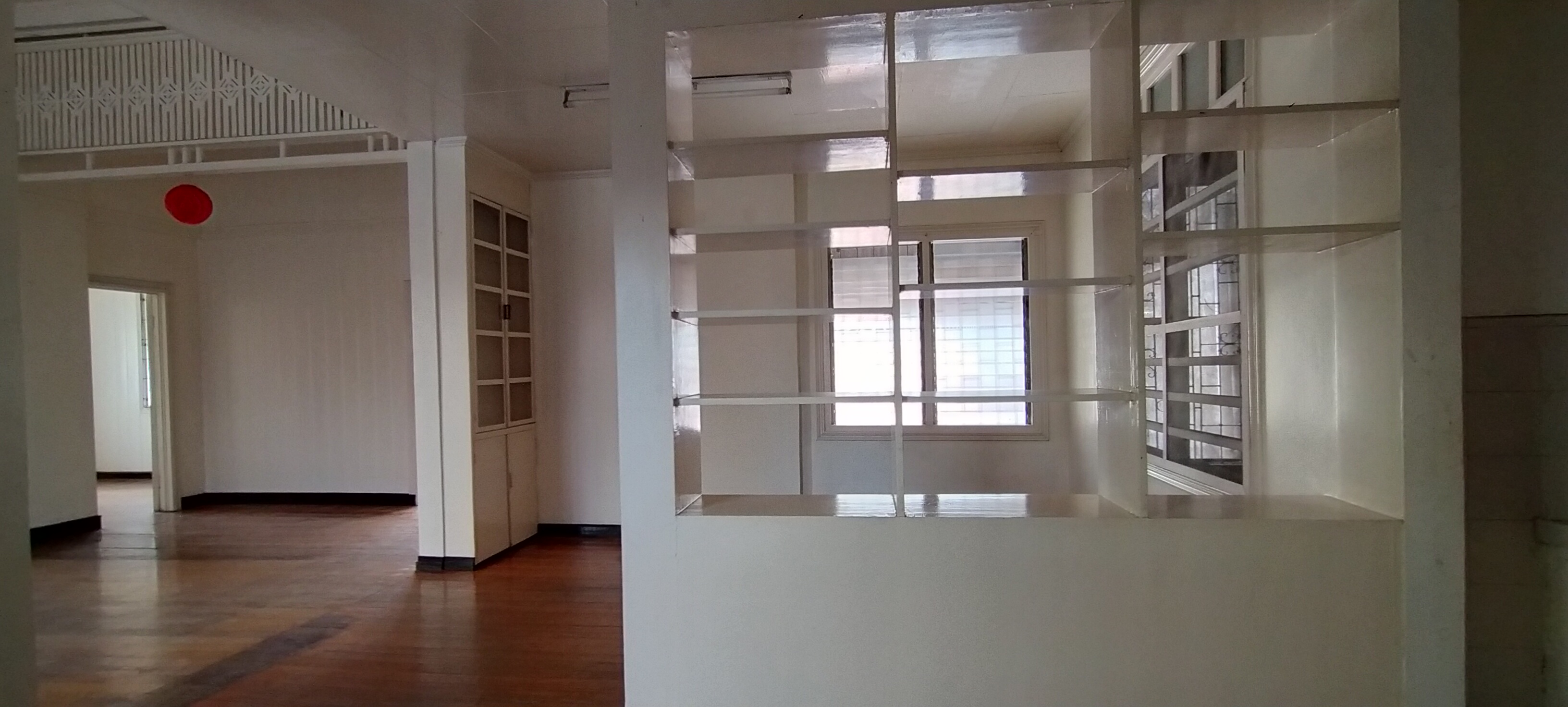 3-bedrooms-apartment-located-in-sepulveda-cebu-city
