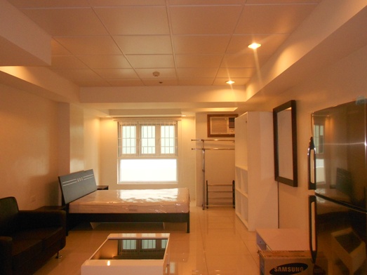for-rent-studio-condominium-near-ayala-cebu-city-philippines-38sqm