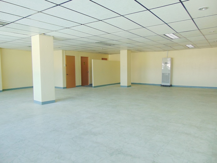 office-space-located-in-mandaue-city-cebu-140-square-meters