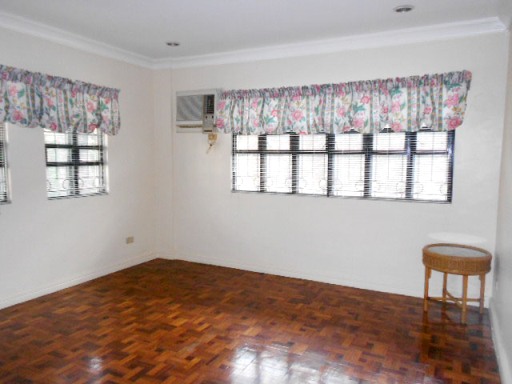 house-in-banilad-cebu-city-with-3-bedroom-and-furnished