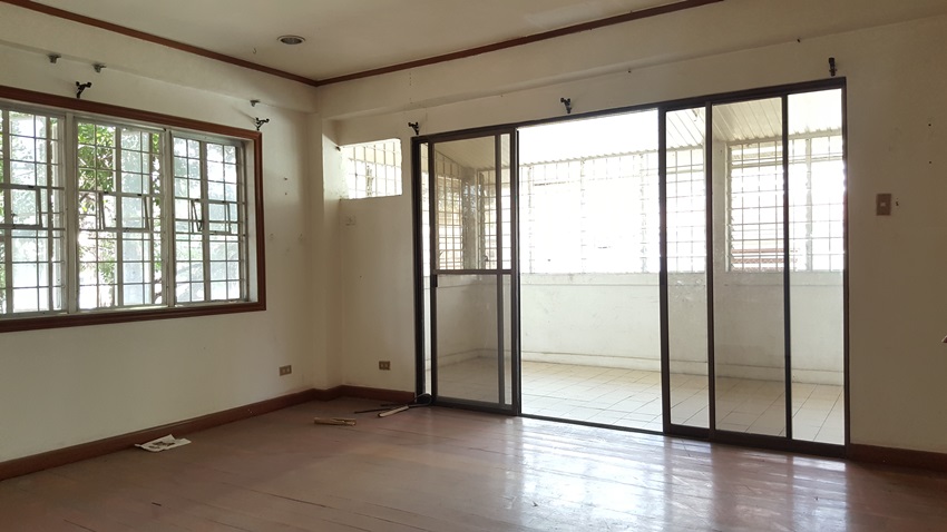 spacious-3-bedrooms-house-in-mabolo-cebu-city