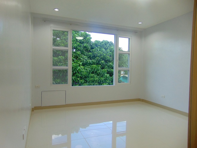 brand-new-3-bedroom-apartment-in-basak-san-nicolas-cebu-city