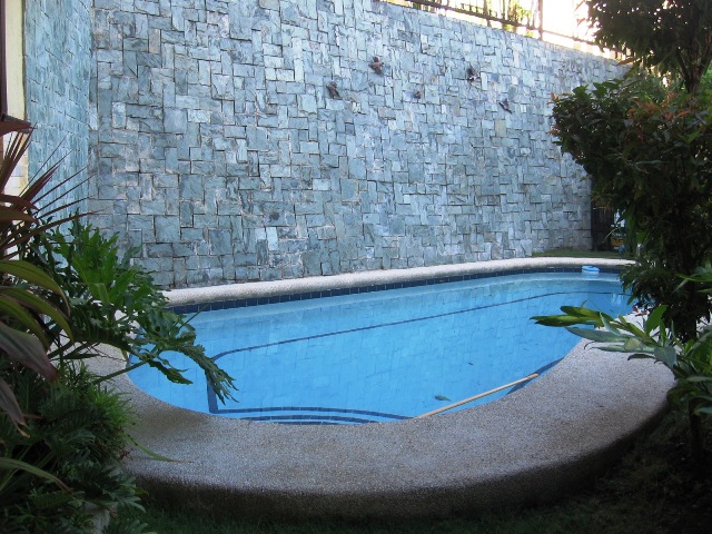 for-rent-house-with-swimming-pool-in-banilad-cebu-city