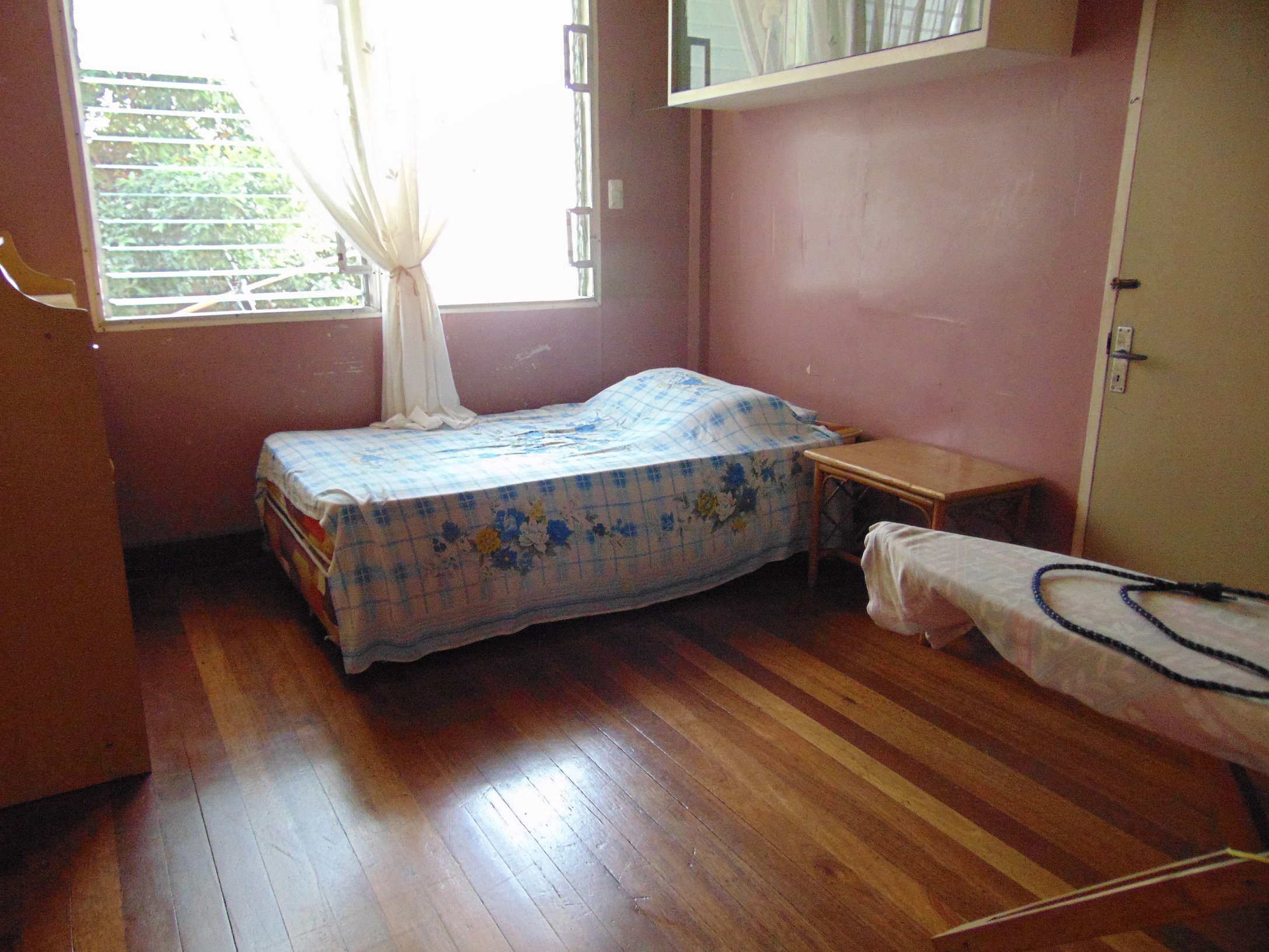 4-bedrooms-bungalow-house-near-redemptorist-church-cebu-city