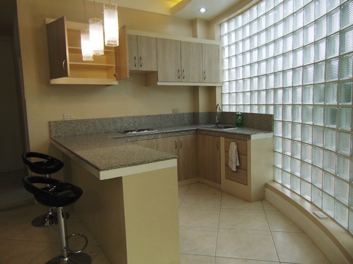 studio-furnished-apartment-for-rent-in-mandaue-city-cebu