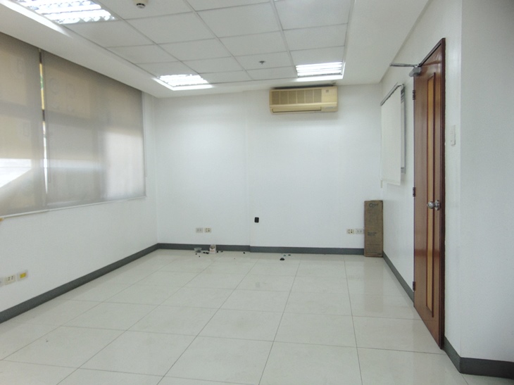 office-space-in-mandaue-city-cebu-201-square-meters
