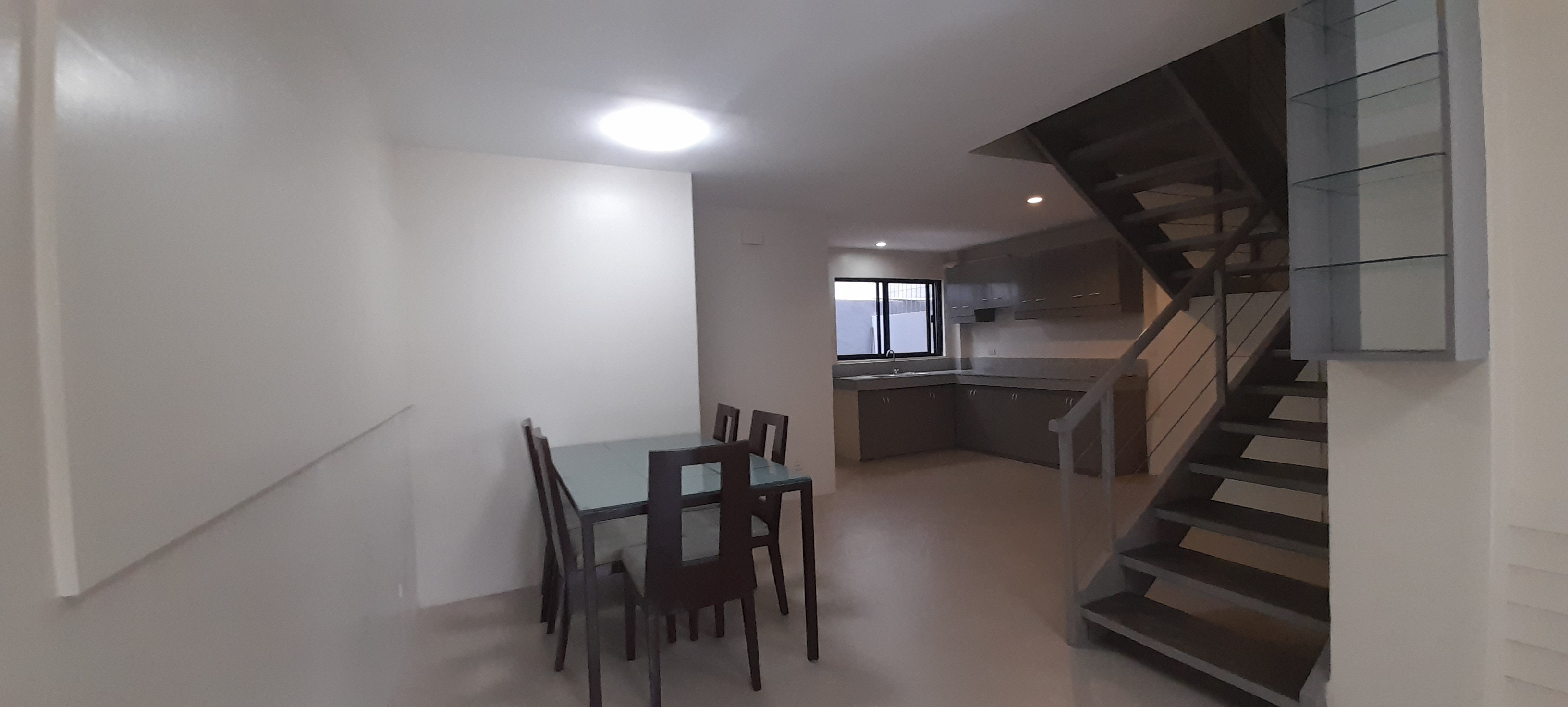 3-bedroom-unfurnished-apartment-in-guadalupe-cebu-city-cebu