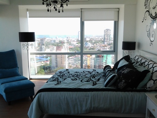 for-rent-3-bedroom-condo-unit-in-grand-cenia-residences-cebu-city-near-mall