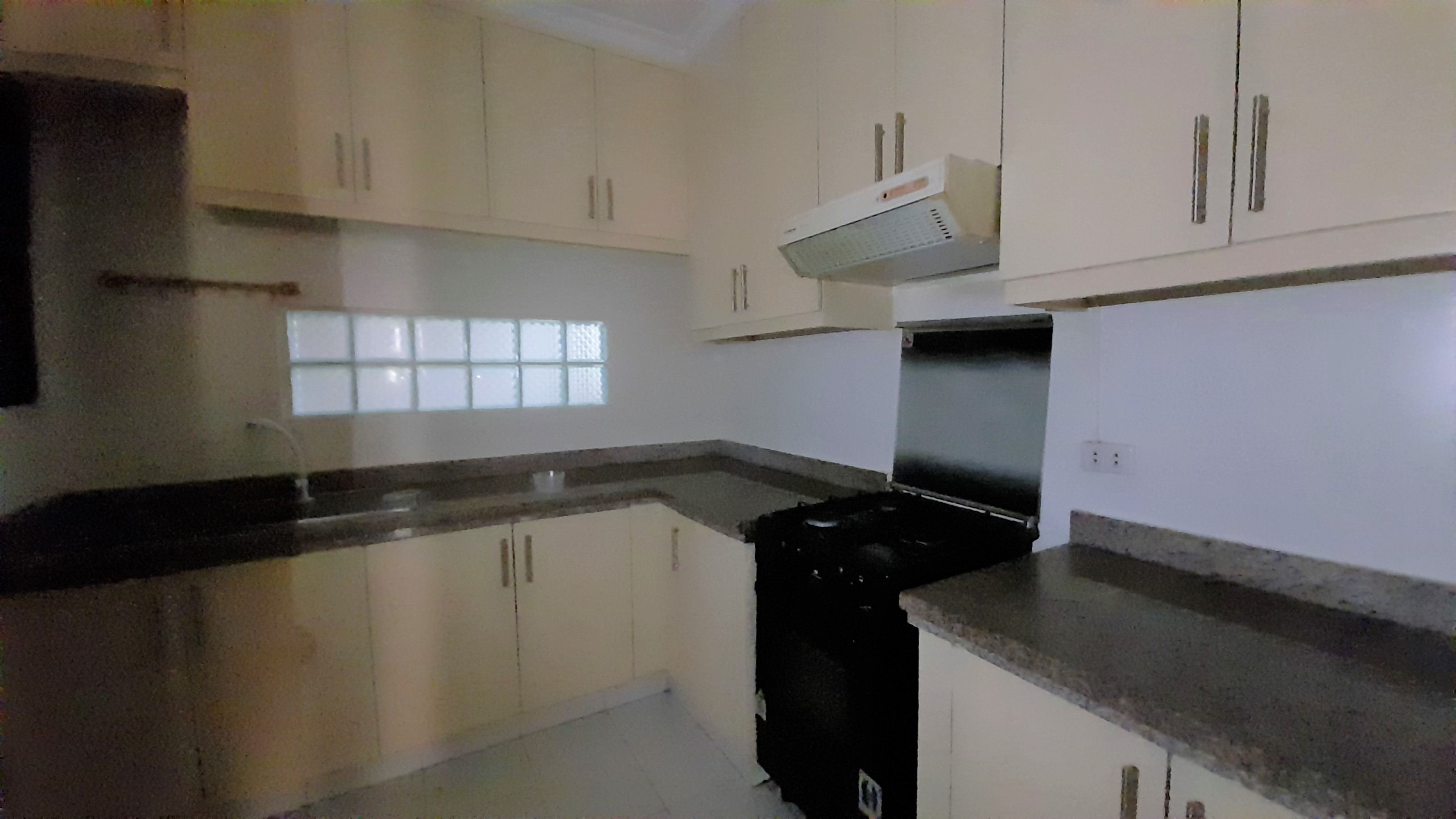 3-bedroom-semi-furnished-house-with-spacious-bedrooms-in-mabolo-cebu-city