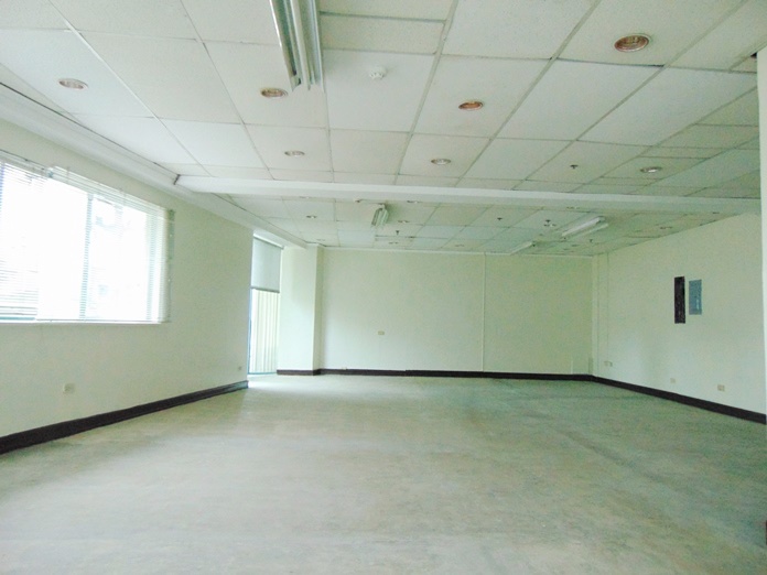 office-space-for-rent-in-banilad-cebu-city-136-square-meters
