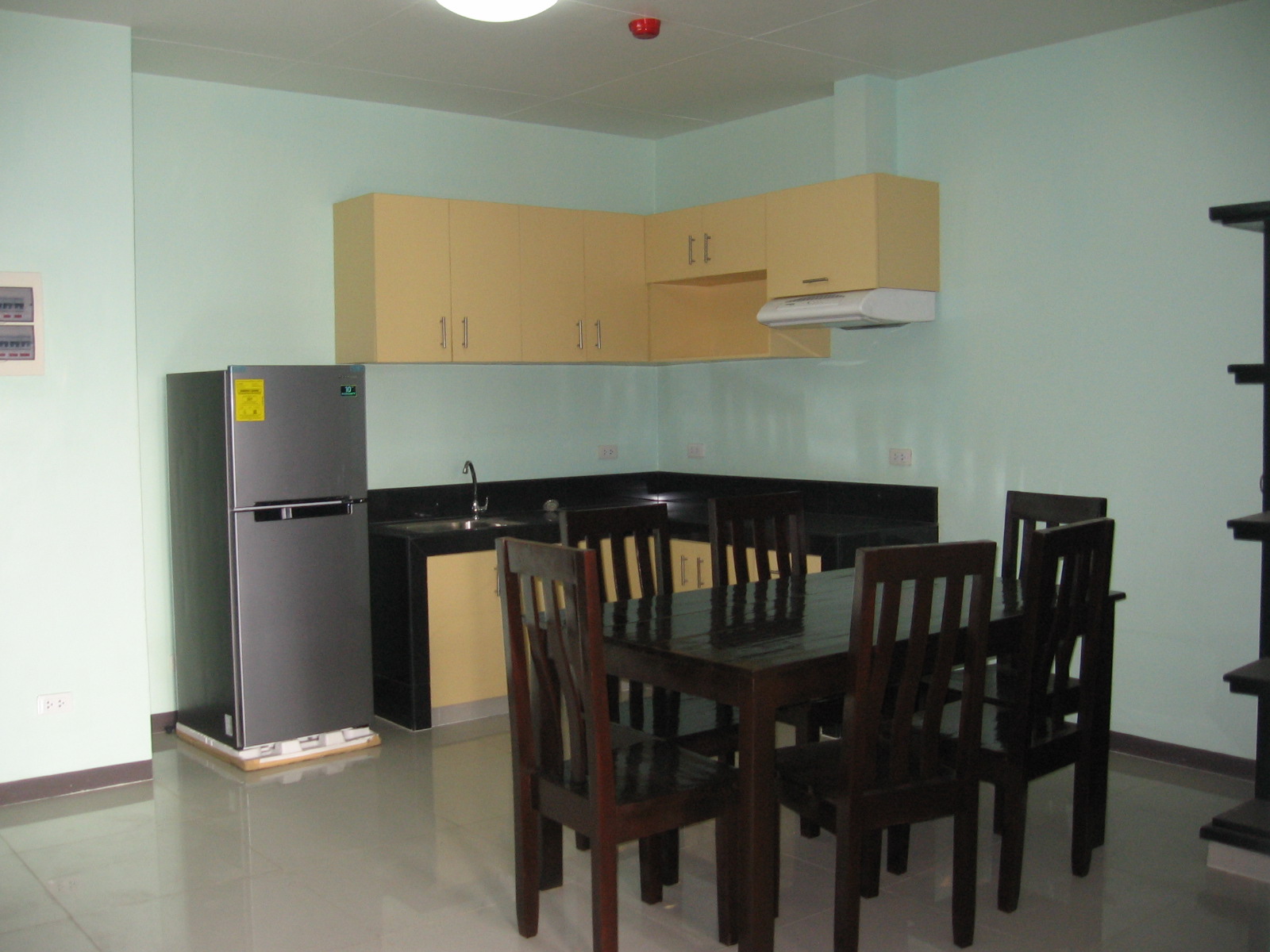 2-bedrooms-apartment-located-in-labangon-cebu-city