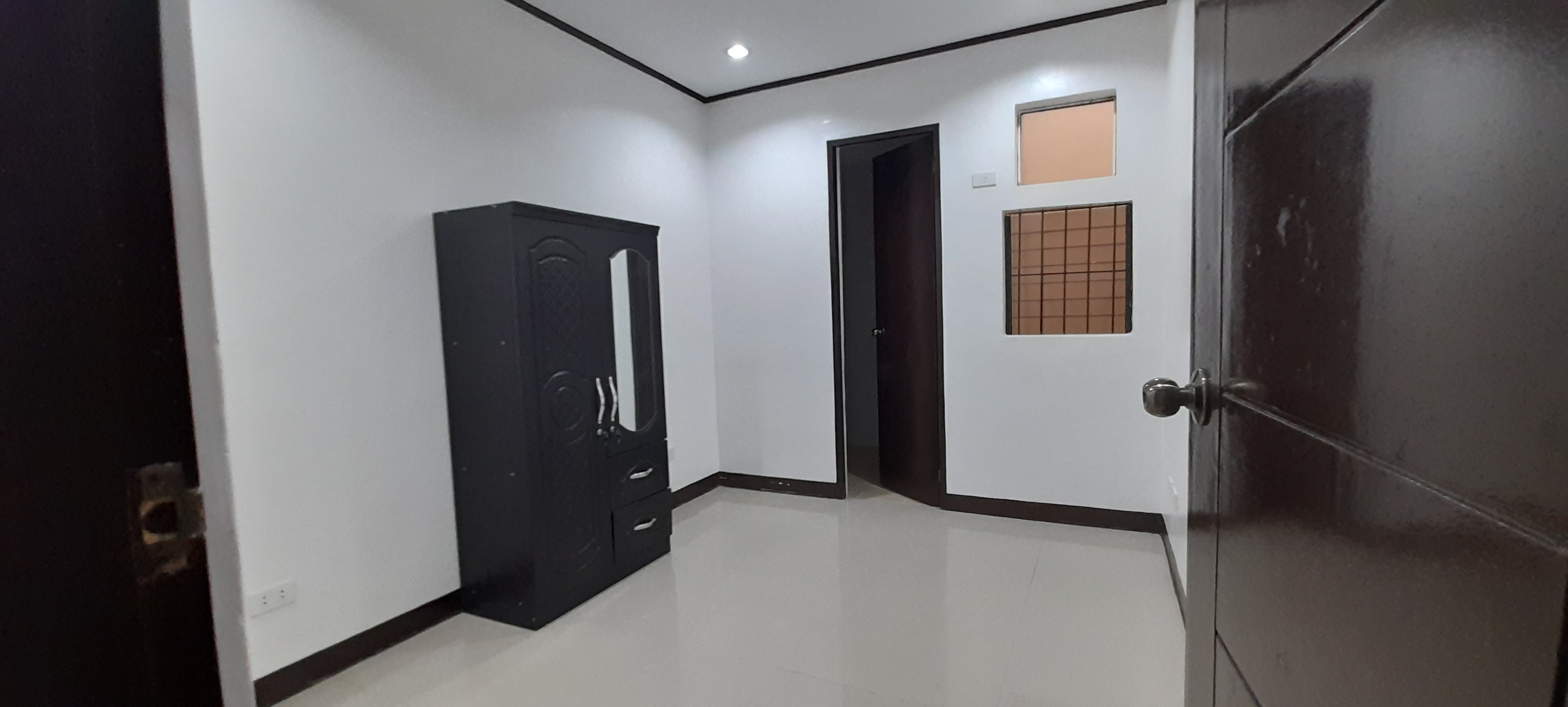 2-bedroom-unfurnished-apartment-in-casuntingan-mandaue-city