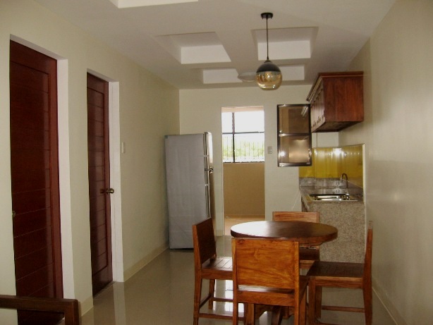 semi-furnished-brand-new-apartment-located-in-mabolo-cebu-city