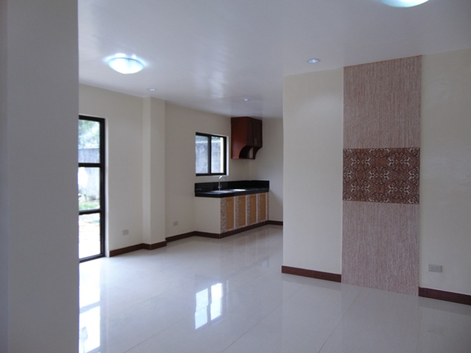duplex-house-4-bedrooms-located-in-talamban-cebu-city