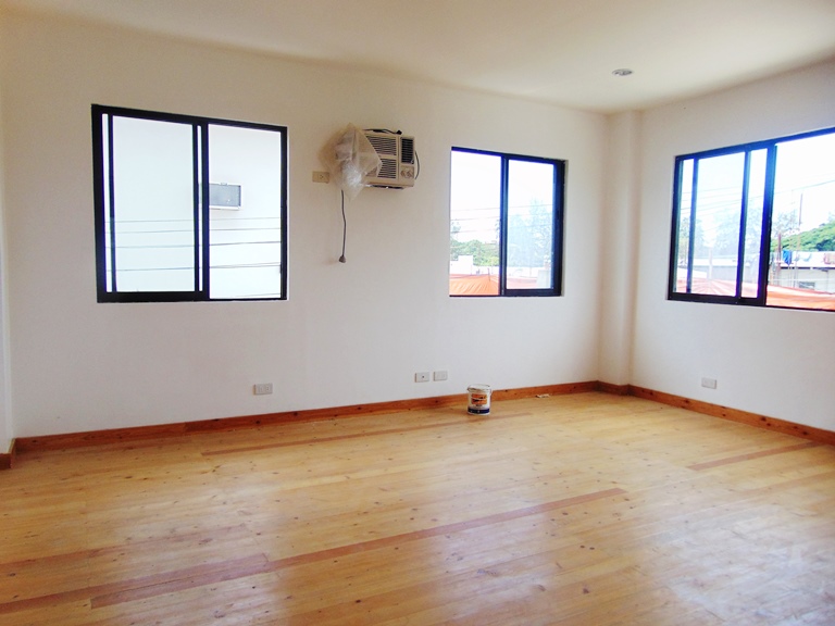 house-for-rent-3-bedroom-in-banilad-cebu-city